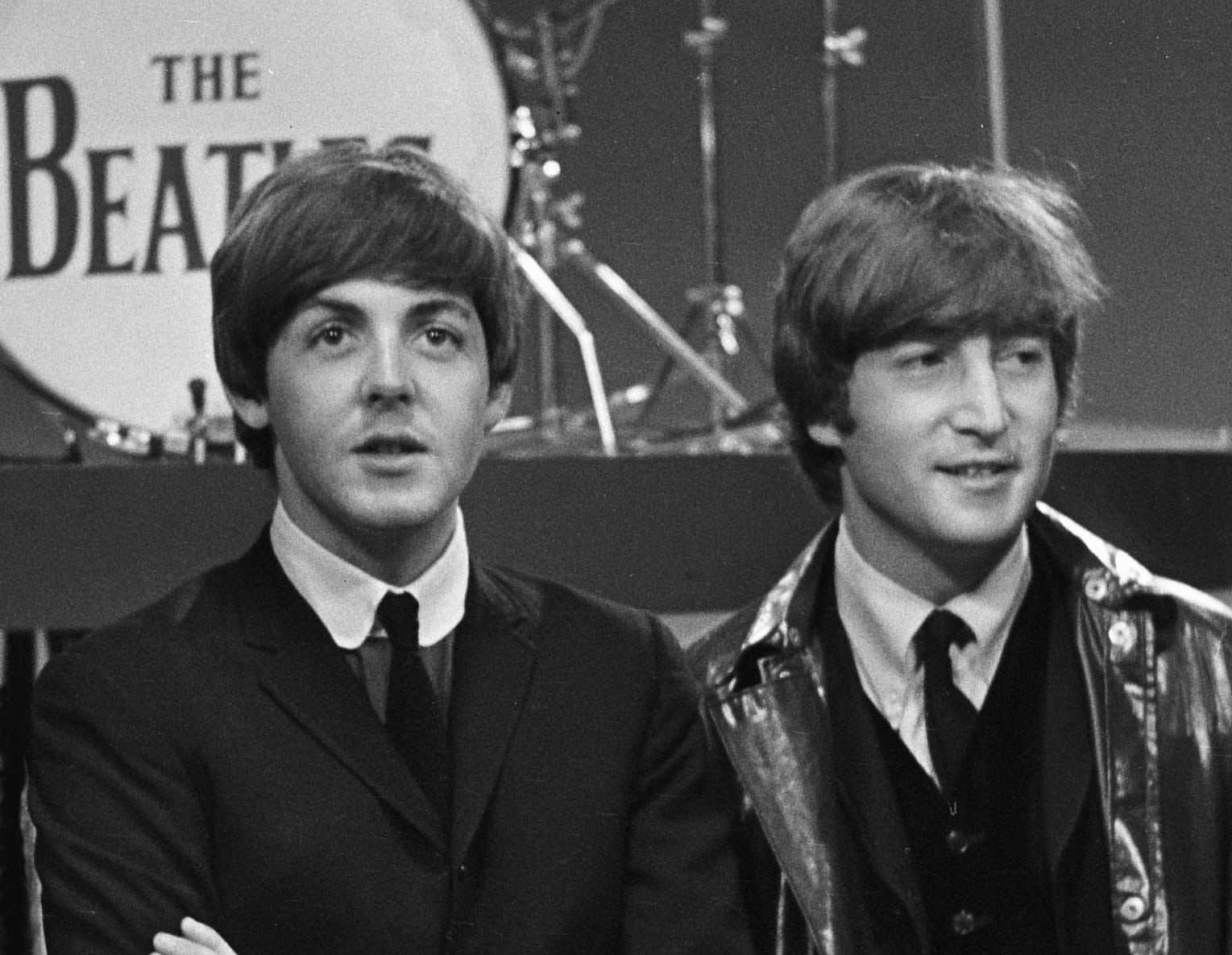 John Lennon y Paul McCartney, 1964