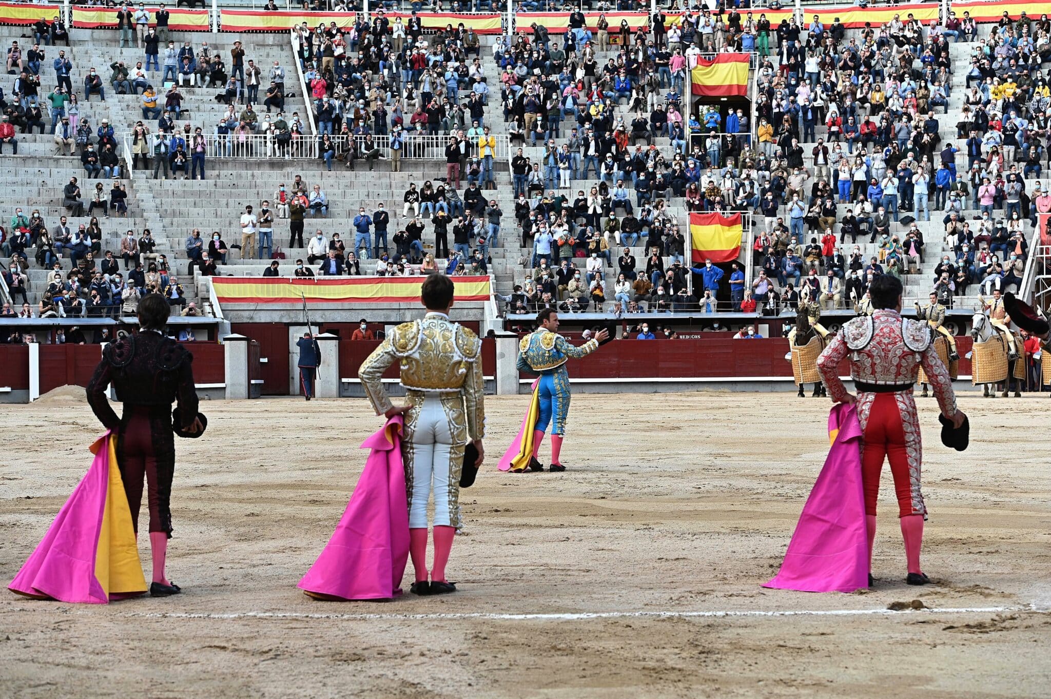 Antonio Ferrera y su cuadrilla, en Las Ventas.