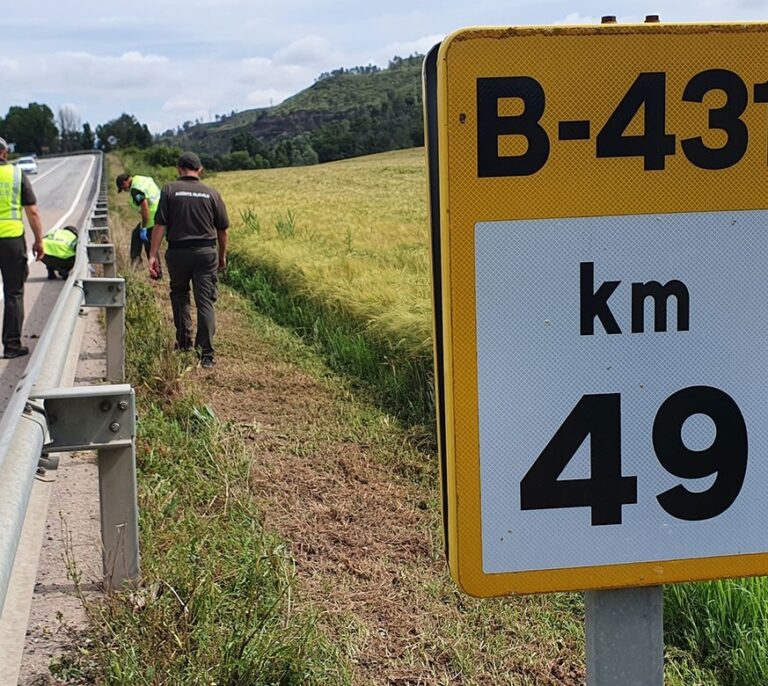 Muere un motorista al chocar contra un coche en la B-431 en Avinyó