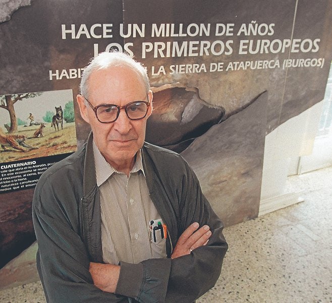 Emiliano Aguirre