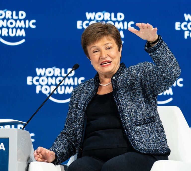 El FMI advierte, el Covid no ha terminado: "Hay que gastar miles de millones para obtener billones"