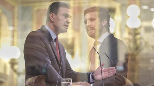 Montaje del líder del PP, Pablo Casado (d), y el presidente del Gobierno, Pedro Sánchez