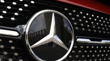 Mercedes-Benz vendió un 30% menos de coches hasta septiembre que en 2020 por la escasez de microchips