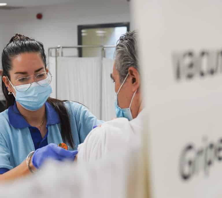 La pandemia se estabiliza y los repuntes pondrán a prueba la inmunidad de rebaño