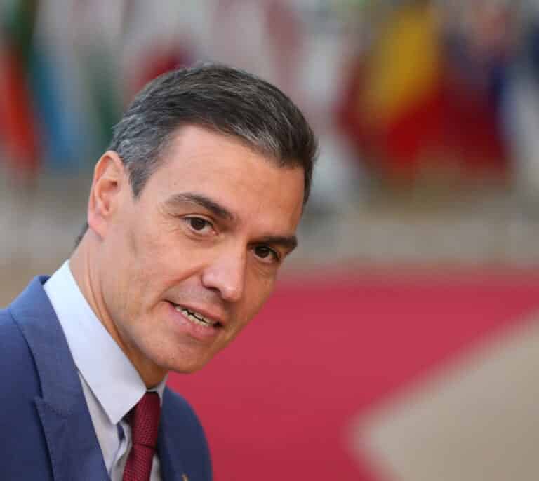 Sánchez defiende a Calviño en el choque con Díaz por la reforma laboral