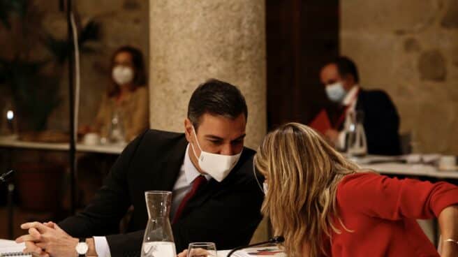 El presidente del Gobierno, Pedro Sánchez y la vicepresidenta segunda, Yolanda Díaz El presidente del Gobierno, Pedro Sánchez y la vicepresidenta segunda, Yolanda Díaz