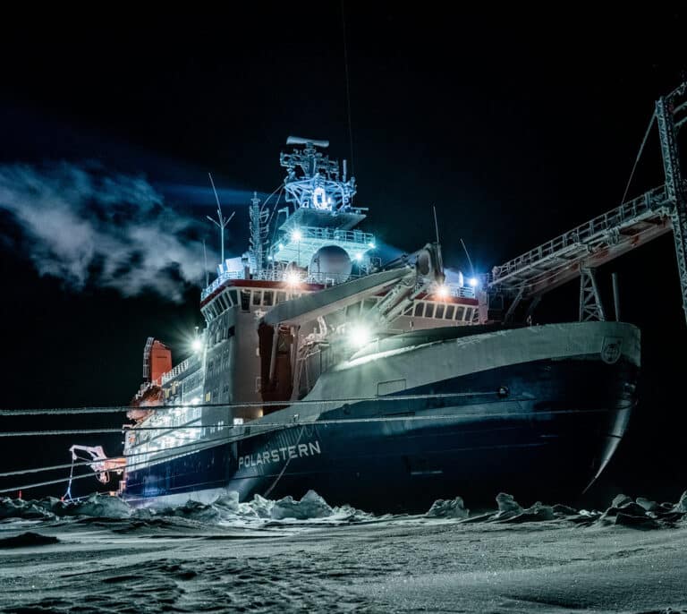 MOSAiC: Un año atrapados en el hielo para tomar el pulso al cambio climático