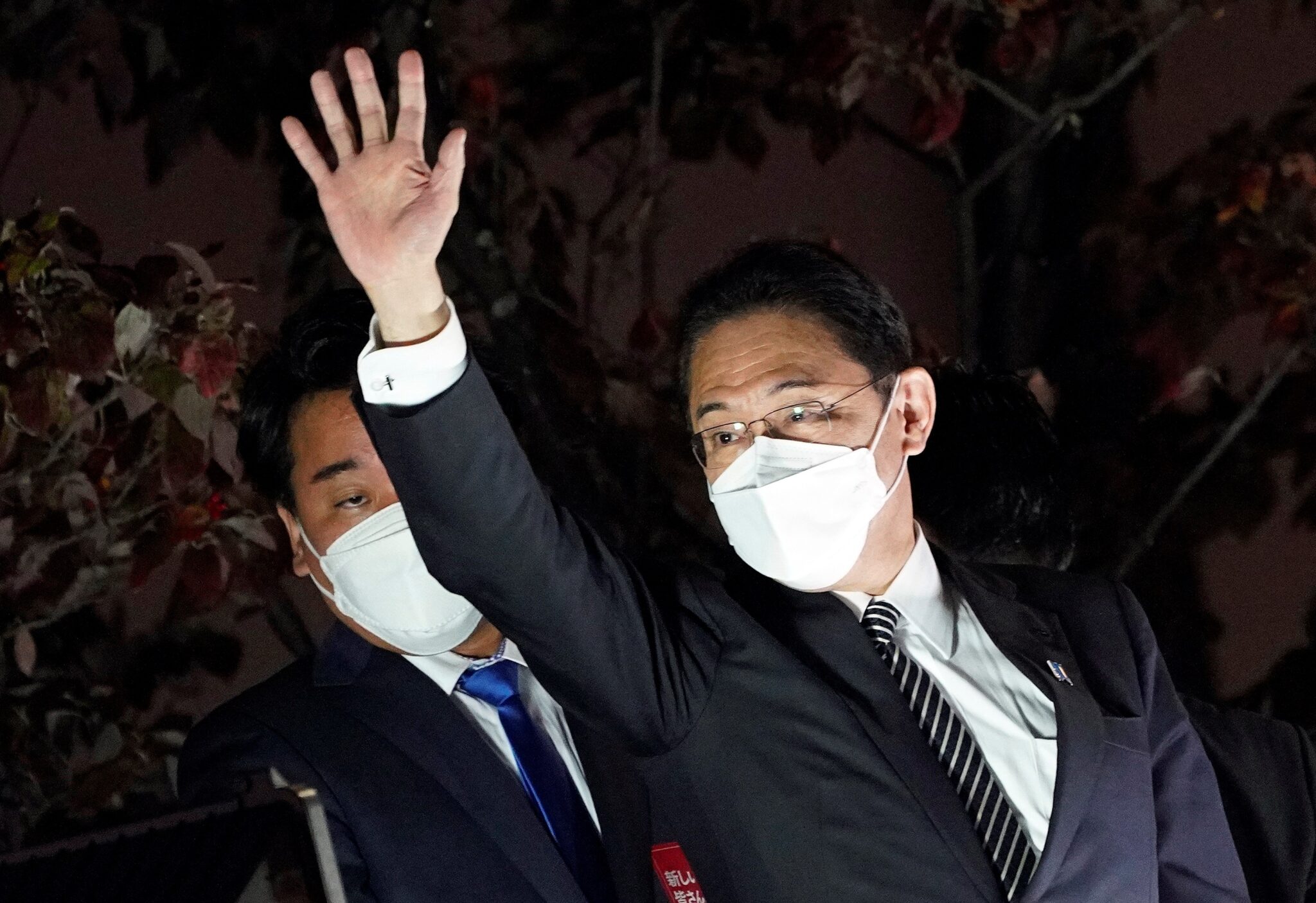 Fumio Kishida, primer ministro de Japón, en campaña electoral