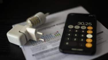 La luz sube un 67 % tras encadenar dos días a la baja hasta 186,46 euros/MWh