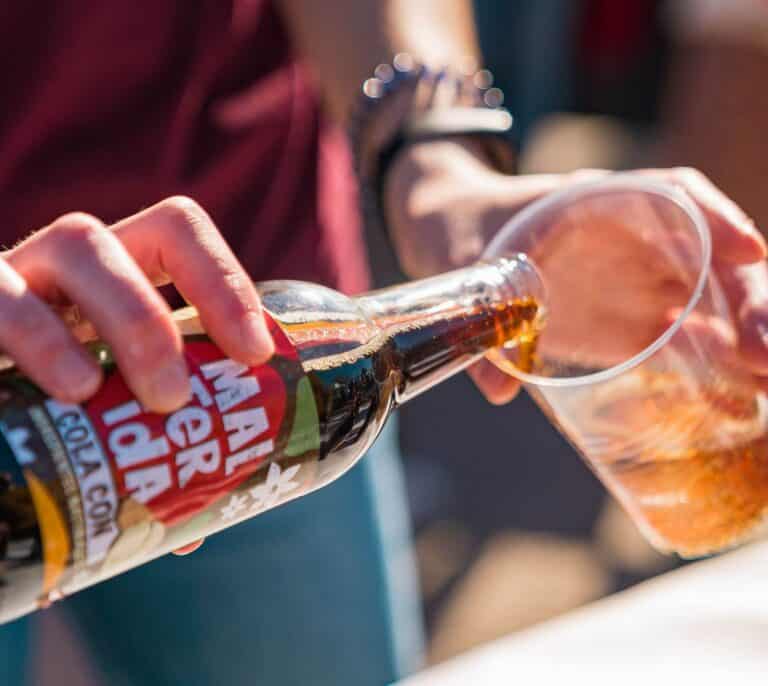 Así es la Malferida, el refresco valenciano de cola