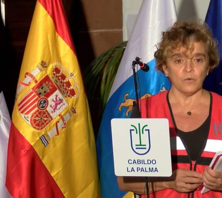 El lamento de una científica en el volcán de La Palma: "La mayoría de los expertos que están saliendo en los medios son hombres"