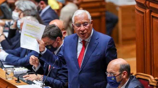 Debate sobre los presupuestos en Portugal Antonio Costa, primer ministro de Portugal, en el Parlamento
