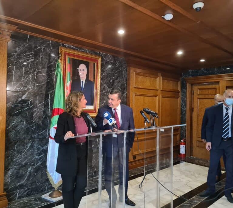 Argelia se compromete con Ribera a que España no tenga falta de suministro de gas