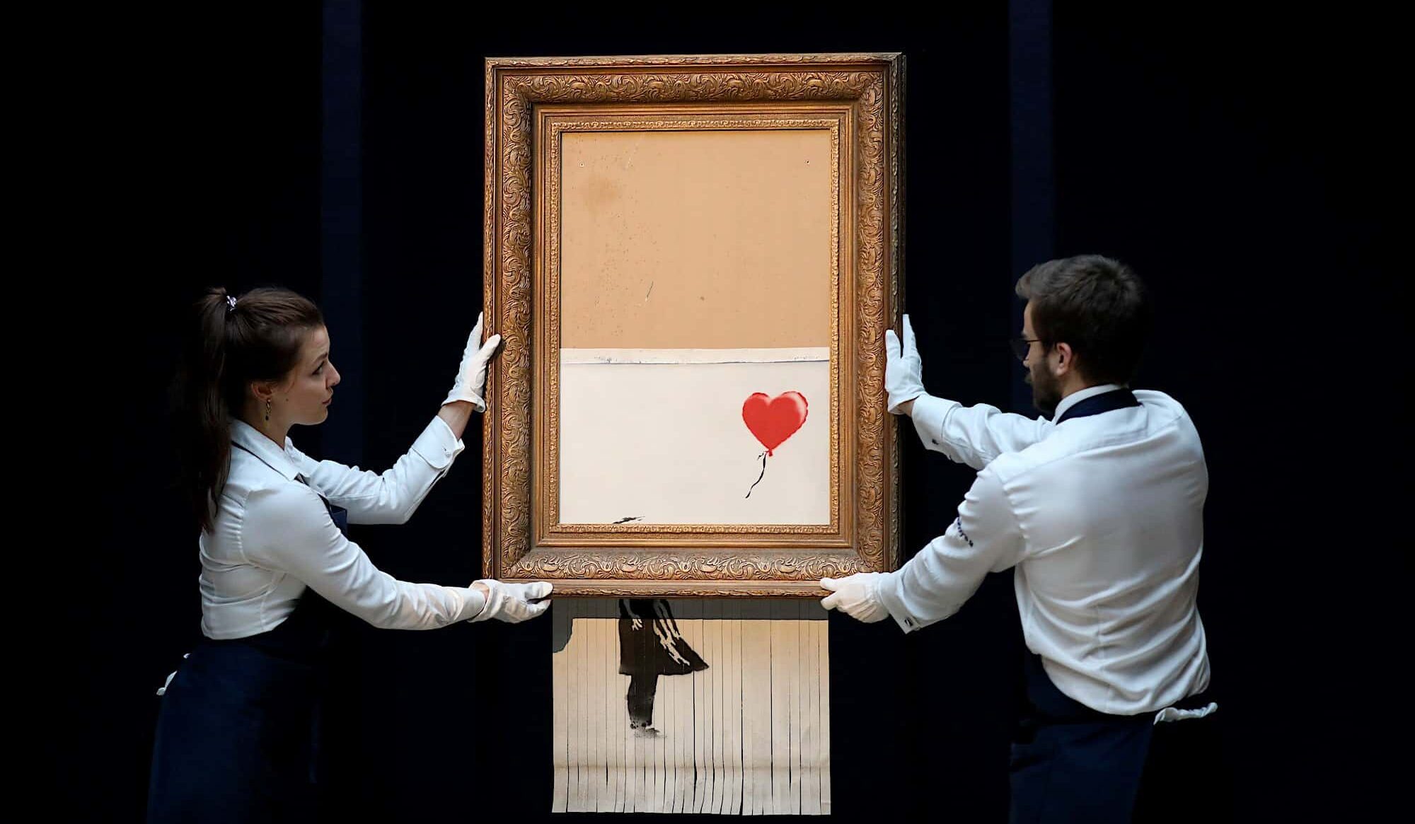 ¡Adjudicada! La obra destruida de Banksy se vende por más de 21 millones de euros