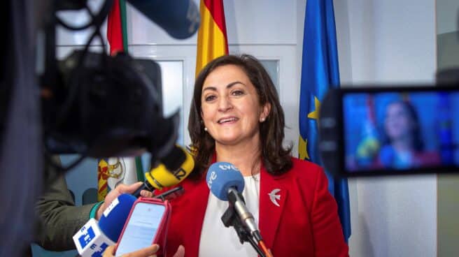 El jefe de Presidencia de La Rioja dice que Concha Andreu pidió localizar una cama en el hospital antes de que llegara Ghali La presidenta de La Rioja, Concha Andreu.