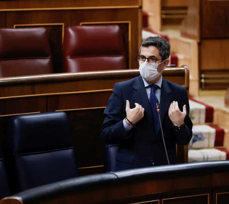 Gobierno y PP prevén alcanzar un acuerdo sobre el TC antes del lunes