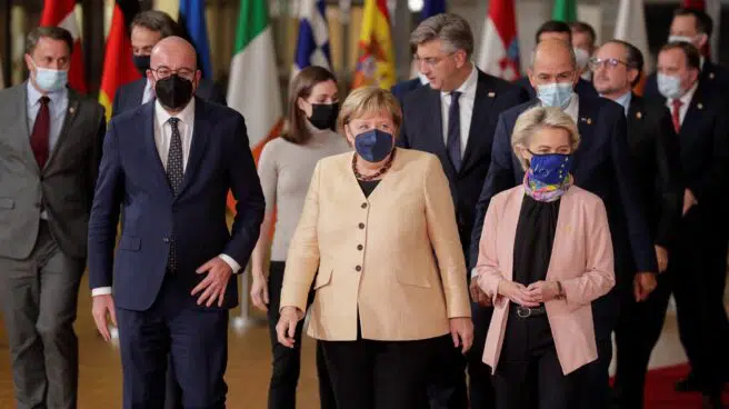 Merkel se despide de la UE tras 107 cumbres en plena crisis con Polonia