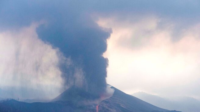 Vista general de la colada de lava del volcán de La Palma.