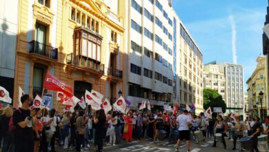 Los empleados de Banco Sabadell se manifiestan contra el ERE