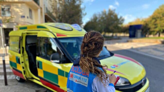 Un hombre de 38 años muere electrocutado en la bañera en Madrid Psicóloga de Summa 112 tras atender a la pareja del fallecido