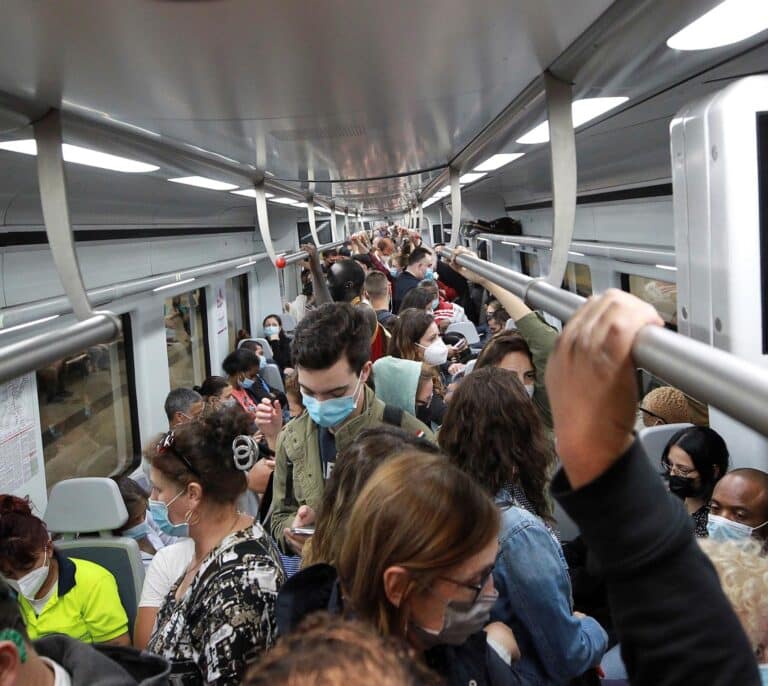 Renfe denuncia el incumplimiento de los servicios mínimos en las dos primeras jornadas de huelga