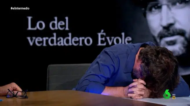 Jordi Évole vuelve a sufrir un ataque de cataplexia en ‘El Intermedio’