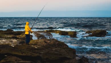 Un hombre muere tras caerse al mar junto a unas rocas en A Coruña