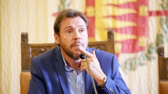 El alcalde de Valladolid durante un pleno en Valladolid. Oscar Puente, alcalde de Valladolid durante un pleno en Valladolid.