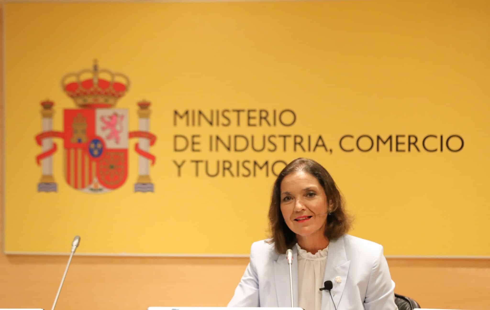 La ministra de Industria, Comercio y Turismo, Reyes Maroto.