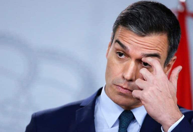 ¿Por qué es casi imposible que Sánchez cumpla su promesa para bajar la factura de la luz?