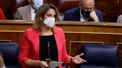 La ministra Ribera carga contra la Comisión Europea por las medidas para mitigar la crisis eléctrica