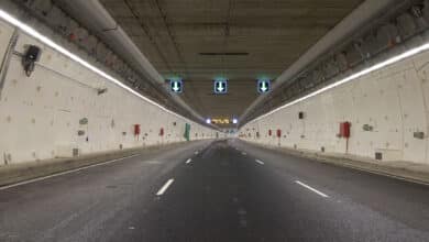 Muere un motorista tras perder el control de su ciclomotor en el túnel de la M-30