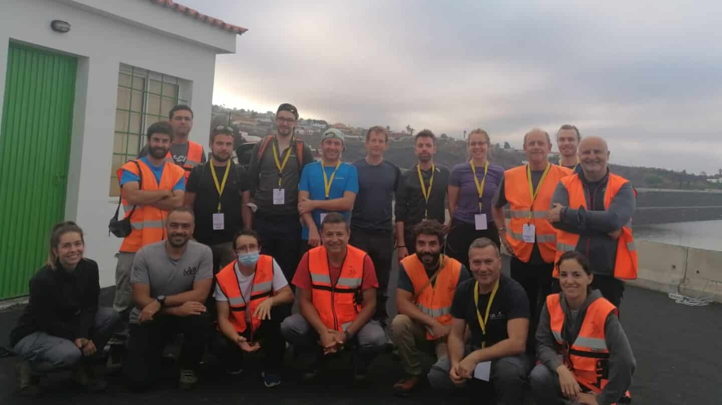 Algunos de los investigadores internacionales que están ayudando a monitorizar el volcán de La Palma