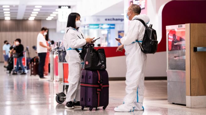 Pasajeros en el aeropuerto de Sydney (Australia).