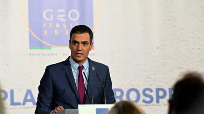 Cumbre del G20 en Roma El presidente del Gobierno, Pedro Sánchez, durante su rueda de prensa tras la Cumbre del G20, este domingo en Roma.