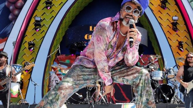 El músico, cantante y productor brasileño Carlinhos Brown