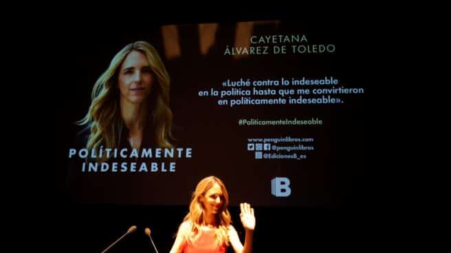 Cayetana Álvarez de Toledo presenta su libro en Madrid.