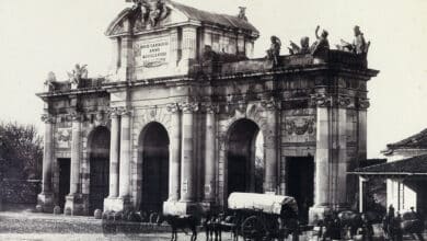 El Madrid de Charles Clifford, el fotógrafo inglés que cautivó a Isabel II y a los madrileños del siglo XIX