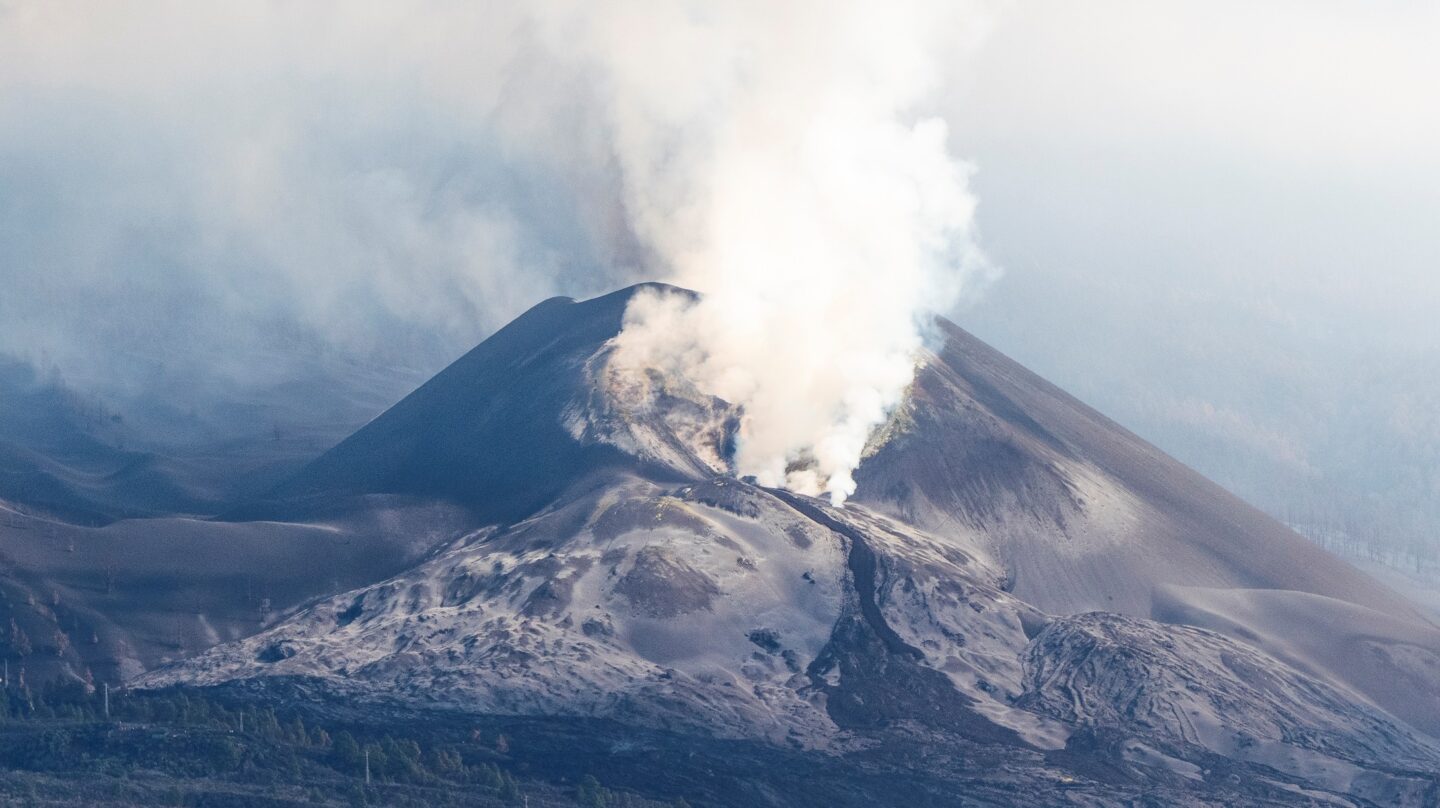 Los alrededores del cono del volcán de Cumbre Vieja.