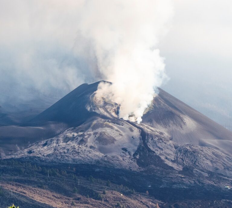Termina la erupción del volcán de La Palma