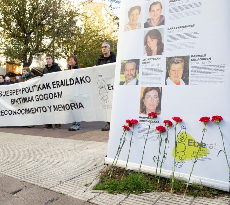 Un intento inconstitucional e infame de reventar el pacto de la Transición