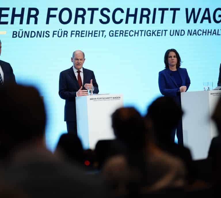 La coalición semáforo abre la vía a políticas progresistas en plena ola del coronavirus en Alemania