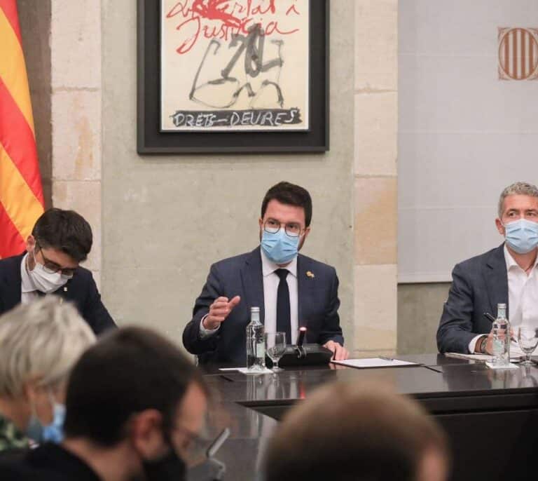La batalla del catalán abre un nuevo frente entre Esquerra y JxCat