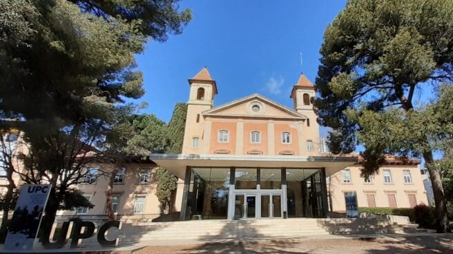 Barcelona_Supercomputing_Center_-_Jardins_de_la_Torre_Girona
