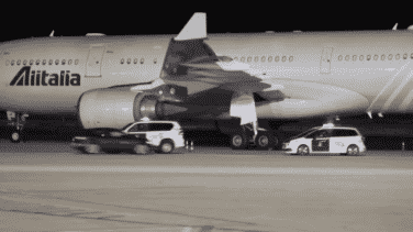 Los 12 marroquíes que escaparon del avión en Palma entran en la cárcel acusados de sedición