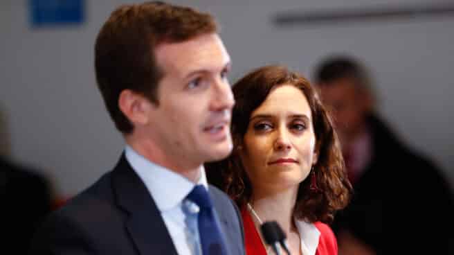 Fotografía de archivo. Pablo Casado e Isabel Díaz Ayuso durante un acto en 2019. Fotografía de archivo. Pablo Casado e Isabel Díaz Ayuso durante un acto en 2019.