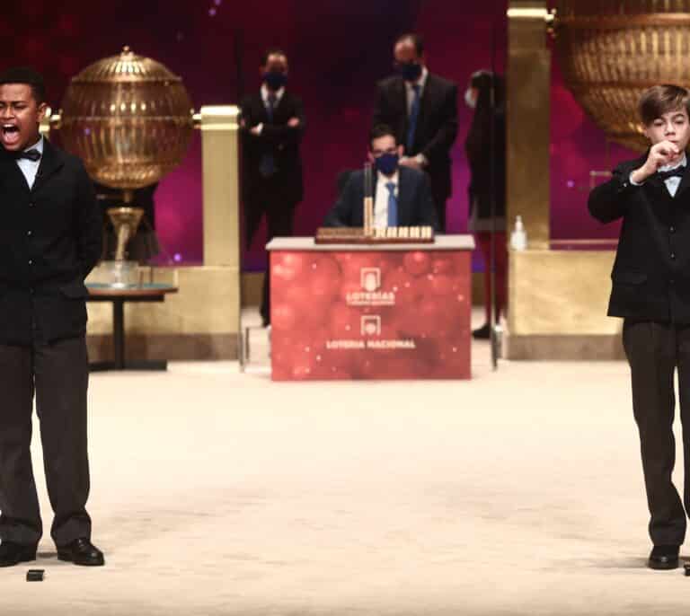 Qué premios da y cuánto dinero reparte la Lotería de Navidad