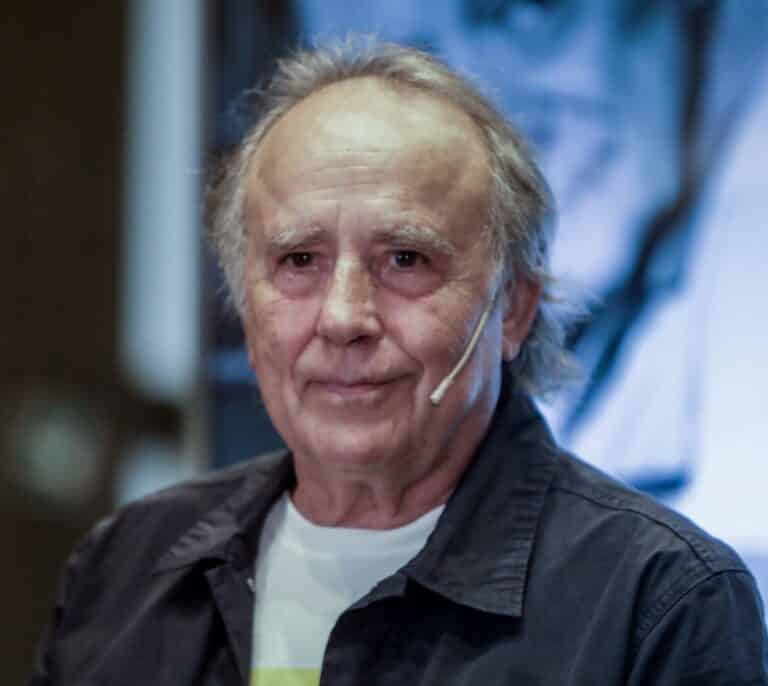 Serrat se despedirá en 2022 de los escenarios con una última gira que iniciará en Nueva York