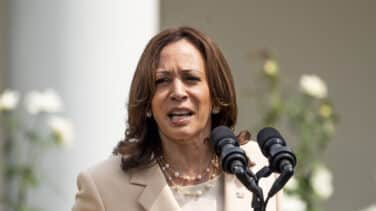 Kamala Harris asume temporalmente la Presidencia de EEUU
