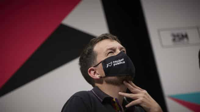 Pablo Iglesias y el tanga de tigre siberiano Pablo Iglesias con mascarilla